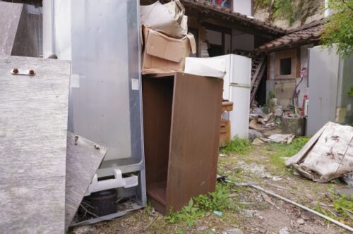 鴻巣市でゴミ屋敷片付けをしたい方へ | 掃除費用相場や業者選びの注意点などを解説のイメージ